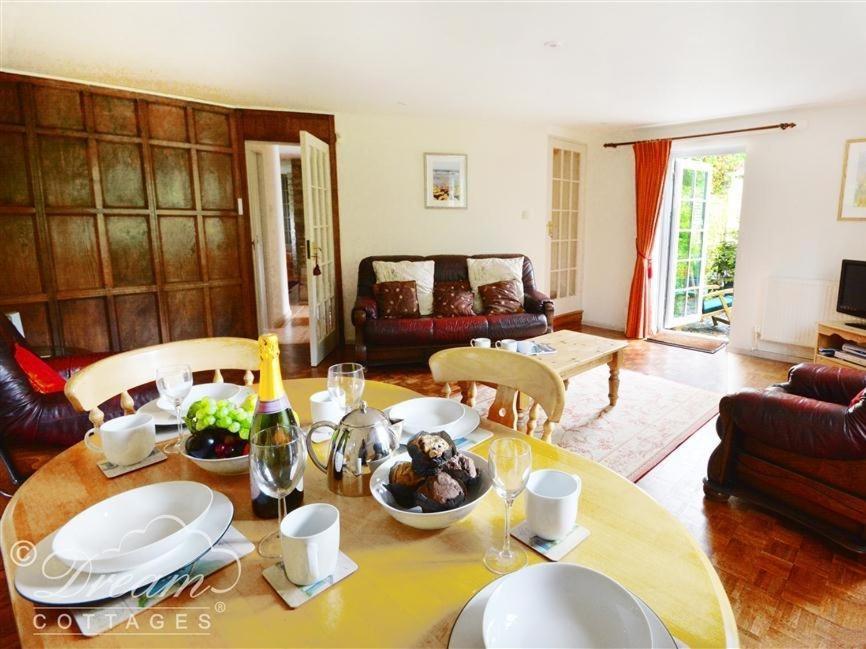 Sixpenny Cottage Upwey エクステリア 写真
